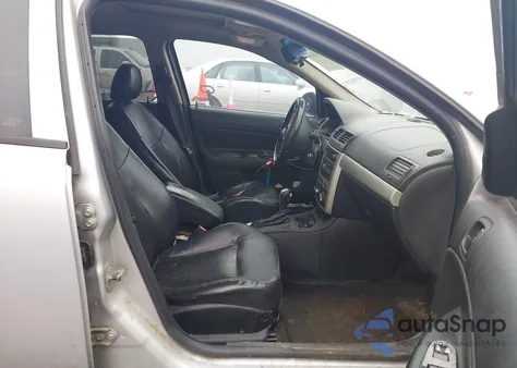 2010 Chevrolet Cobalt Lt z USA, uszkodzony, nr VIN 1G1AF5F5XA7135216